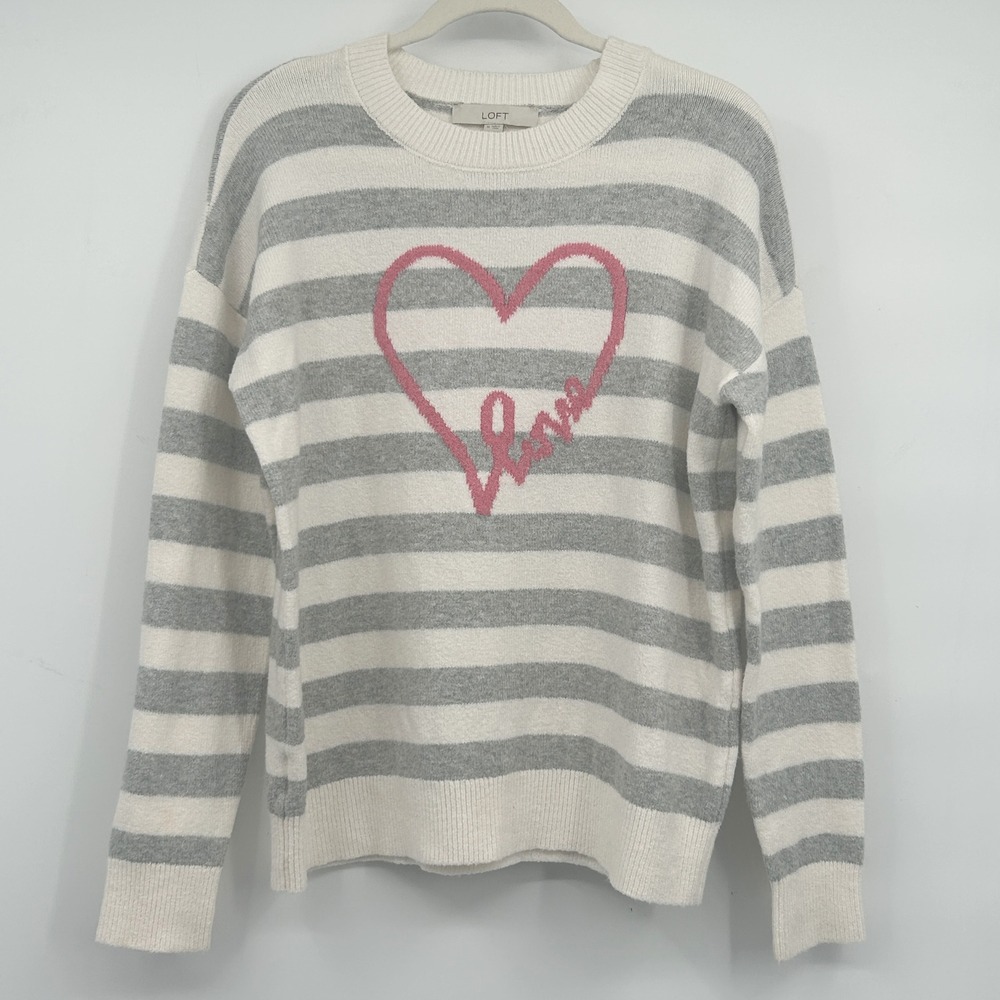 Loft Womens Grey White Striped‎ Pink Heart Love Graphic Pullover Sweater Size M